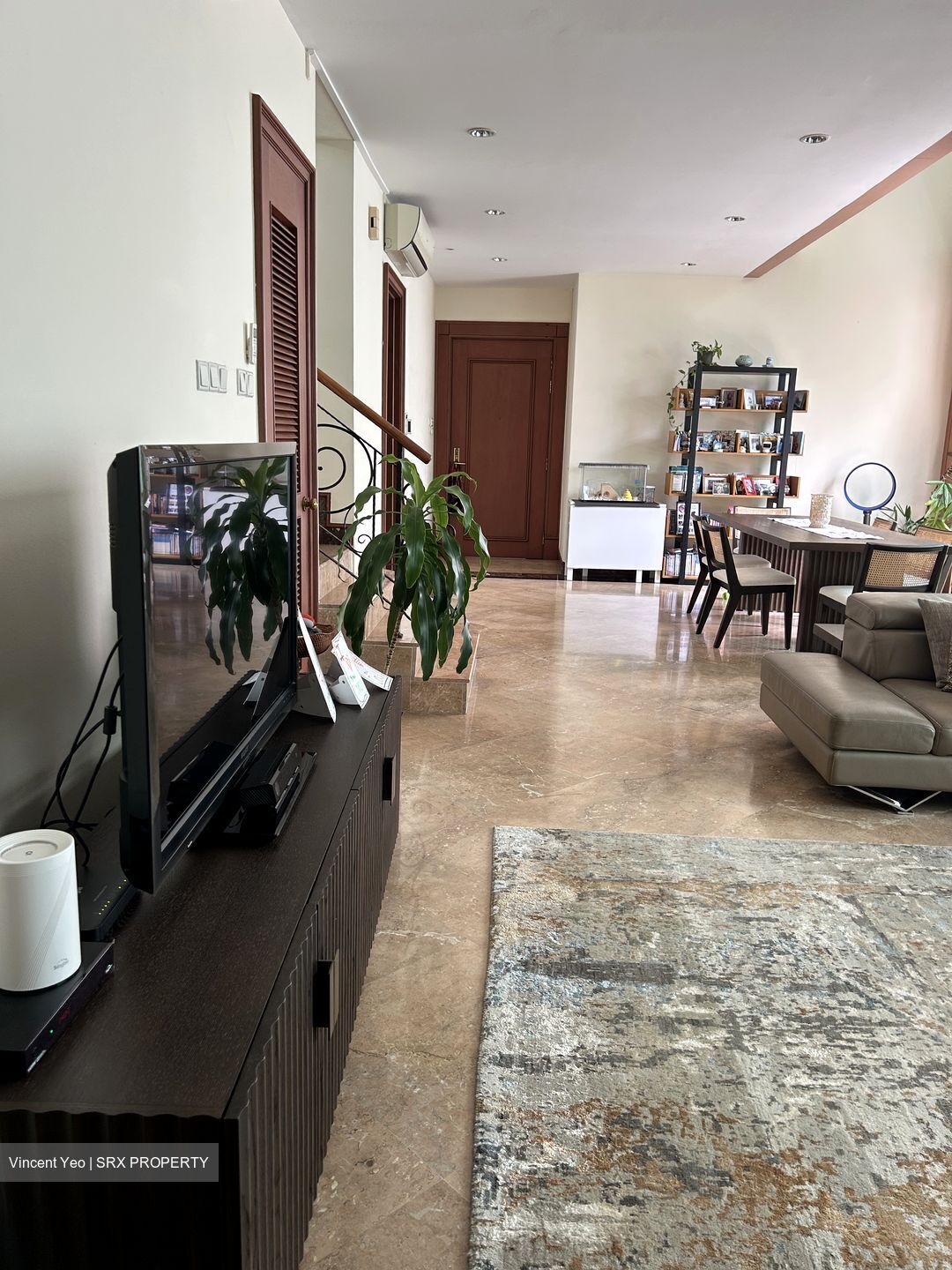 Melrose Park (D10), Condominium #586652911